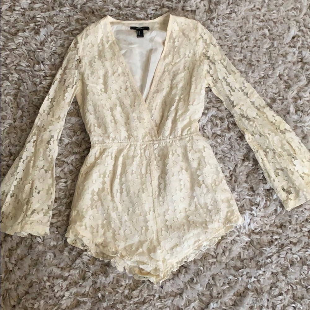 Lacy, Cream Romper